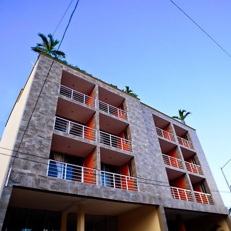 Sunrise 42 Suites By Holiday In Playa Плая-дель-Кармен Экстерьер фото